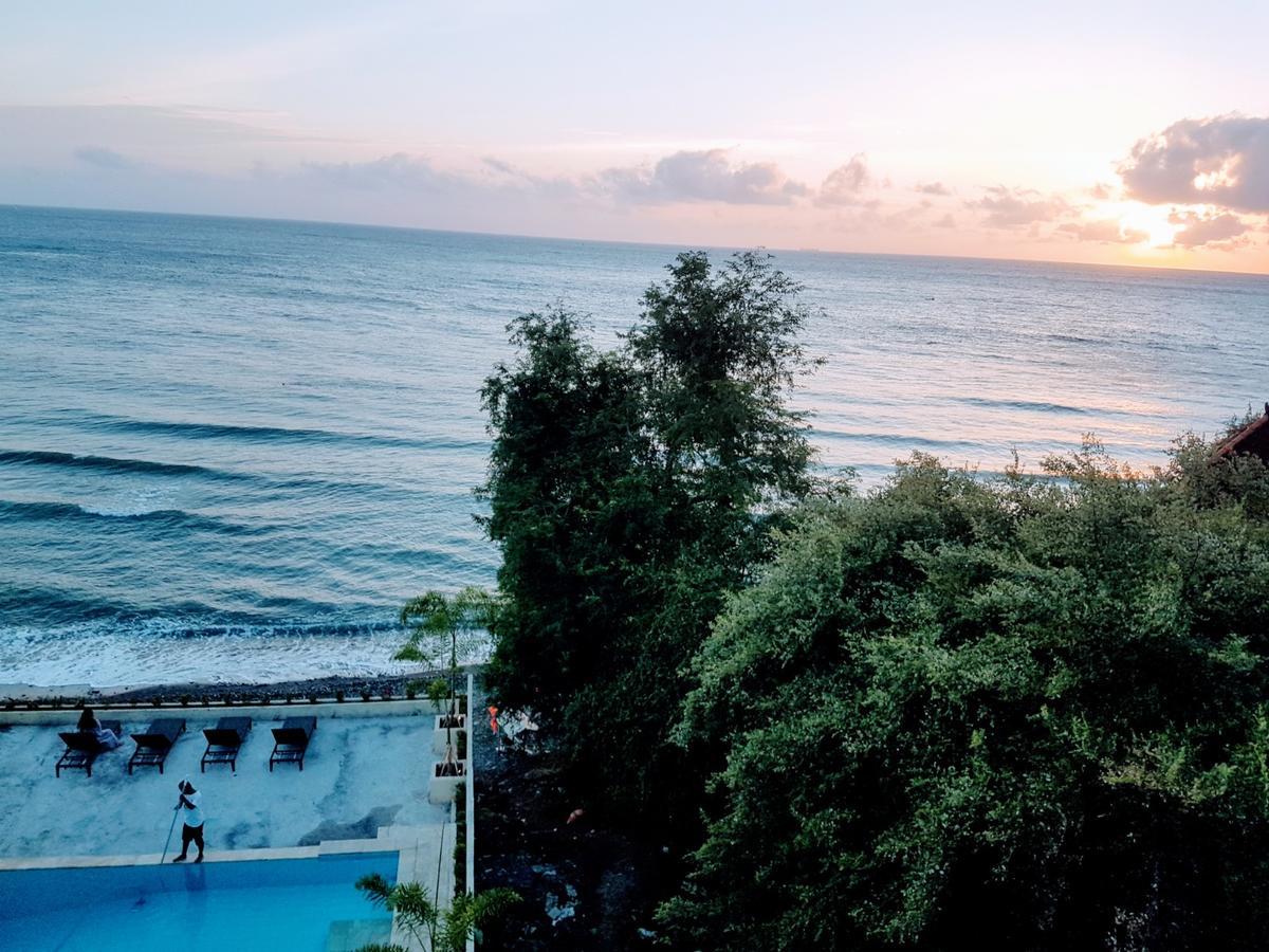 艾湄海洋度假村 艾湄湾 外观 照片